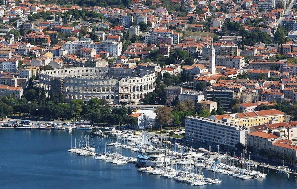 Apartment Sofija With Free Parking Pula Croatia