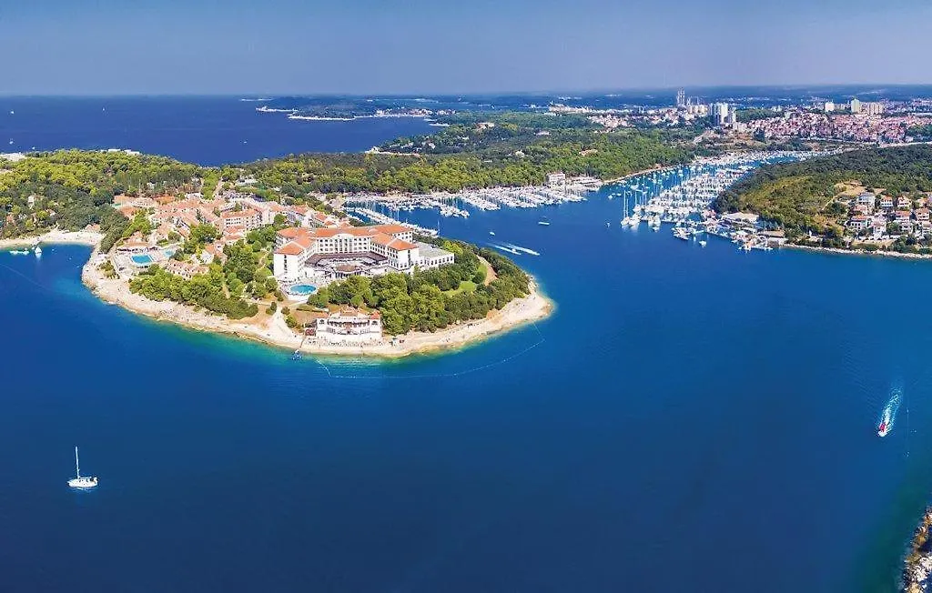 Apartment Sofija With Free Parking Pula